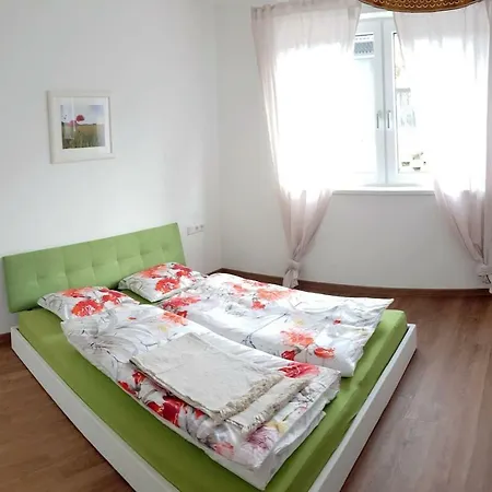 Moderne Und Gemutliche
