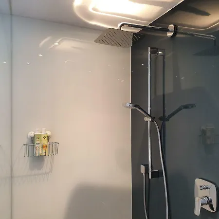 Moderne Und Gemutliche Apartamento Volders